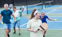 Chơi Pickleball